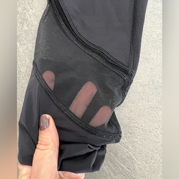 LULULEMON Fresh in Mesh tights 25 inch luxtreme mesh size 4 - Picture 5 of 10